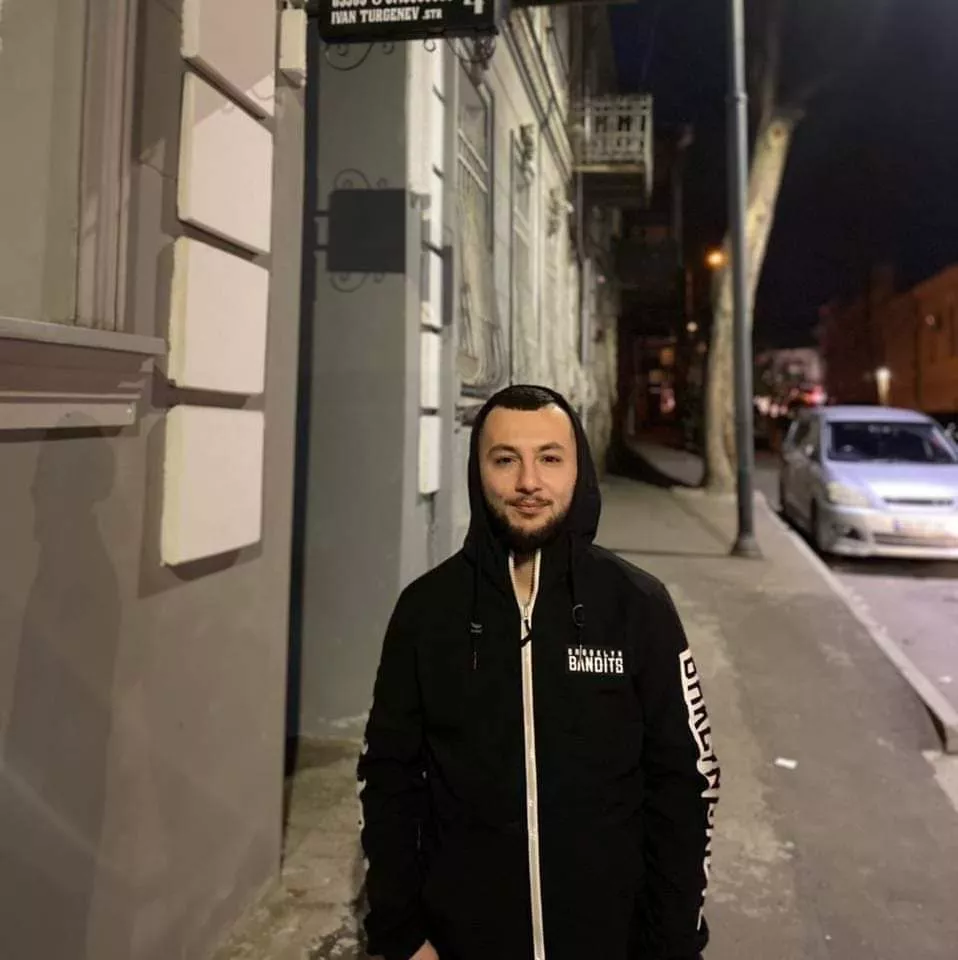 Əliskəndər Qurbanov?>