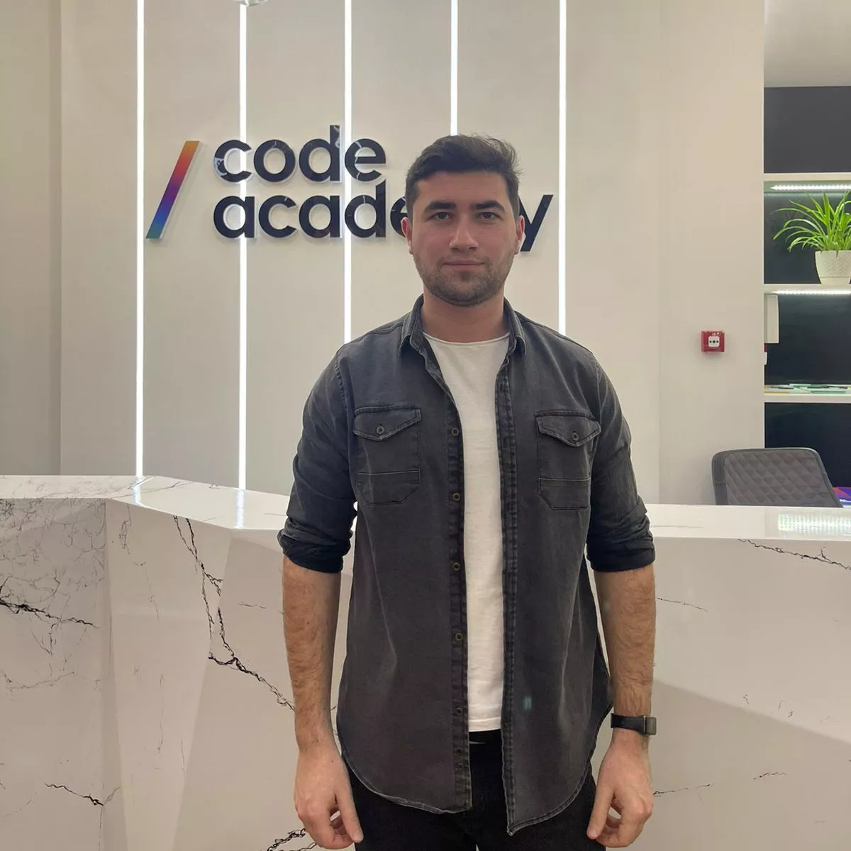 Fərrux Məmmədov?>