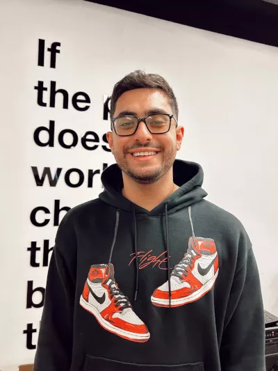 Yusif Cəfərzadə?>